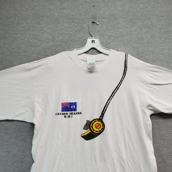 VINTAGE No Problem Men Shirt XL Single Stitch Tortuga Cayman‎ Rum Graphic 90s - Picture 2 of 8